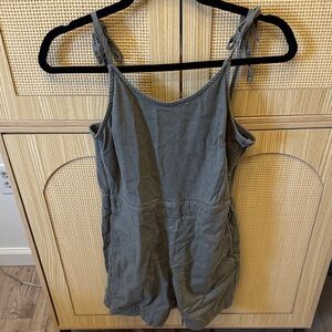 Green Sleeveless Tie-Strap Romper